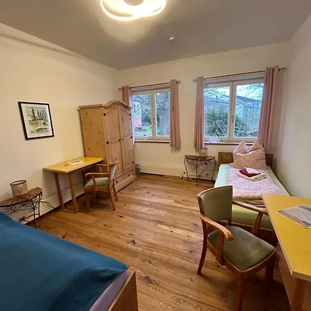 Guest house Gaeste- & Seminarhaus Mensch Und *