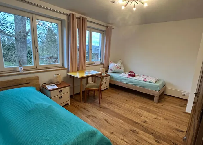 Gaeste- & Seminarhaus Mensch Und Casa de hóspedes Flammersfeld